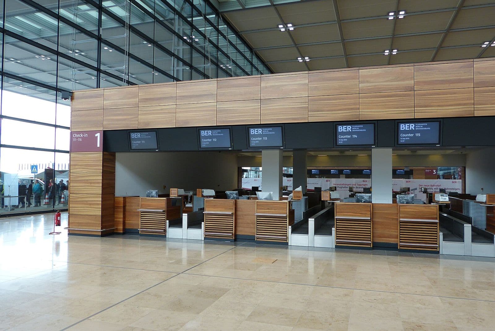 Luggage Storage at Berlin Brandenburg Airport (BER): Where to Leave Your Bags